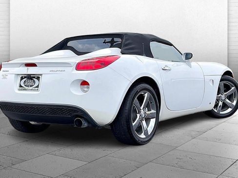 Used 2007 Pontiac Solstice Convertible w/ Premium Package RWD image 14