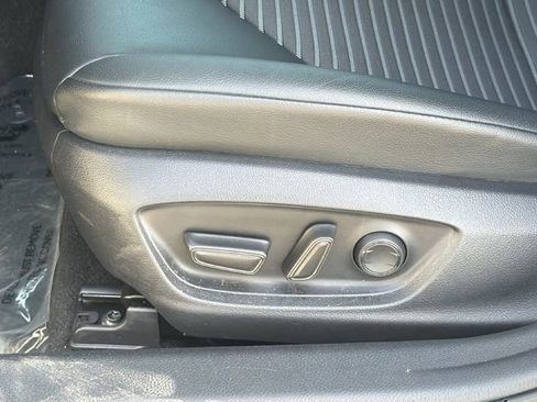 Certified 2023 Toyota Camry SE image 19