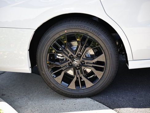 New 2026 Honda Odyssey Sport-L image 18