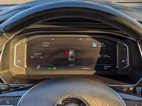 Used 2019 Volkswagen Jetta R-Line FWD image 20