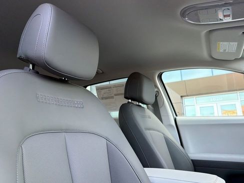 New 2026 Hyundai Ioniq 5 SEL image 15
