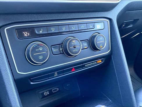 Used 2018 Volkswagen Atlas SE image 28