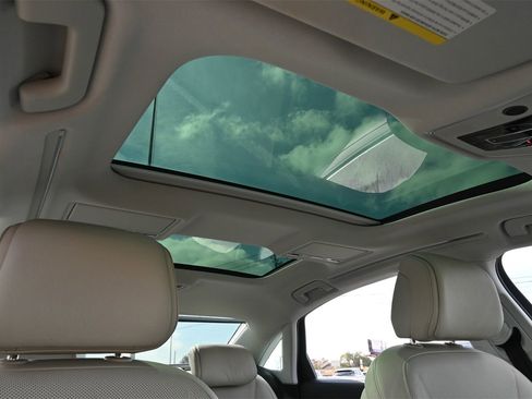 Used 2022 Audi A8 L 3.0T image 23