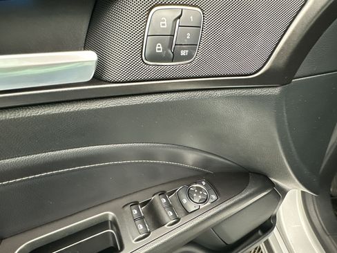 Used 2017 Ford Fusion Titanium AWD/4WD image 13