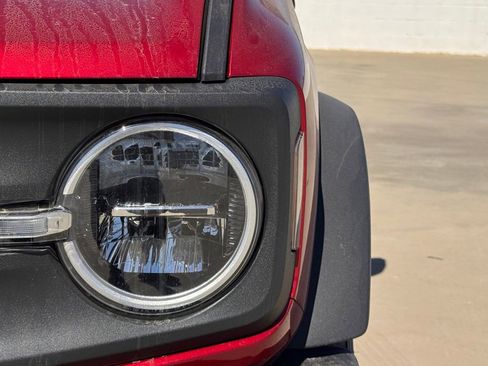 New 2026 Ford Bronco 4-Door image 9