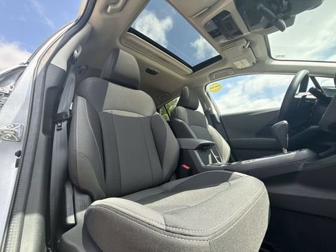 Used 2026 Subaru Crosstrek 2.5i Premium AWD/4WD image 24