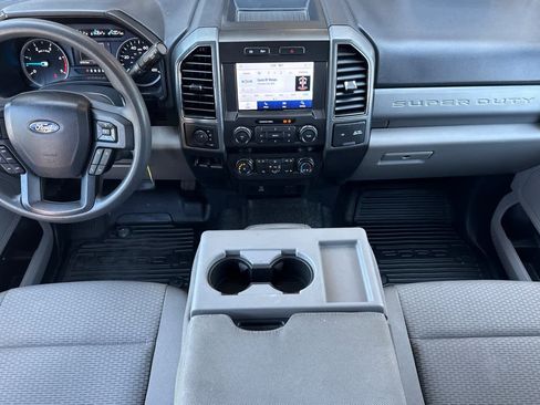 Certified 2022 Ford F250 XLT w/ XLT Value Package AWD/4WD image 3