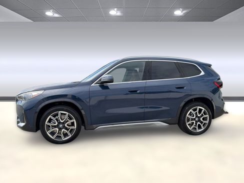 Used 2026 BMW X1 xDrive28i w/ Technology Package AWD/4WD image 2