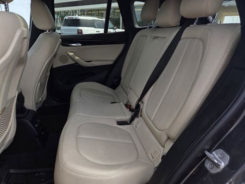 Used 2016 BMW X1 xDrive28i image 19