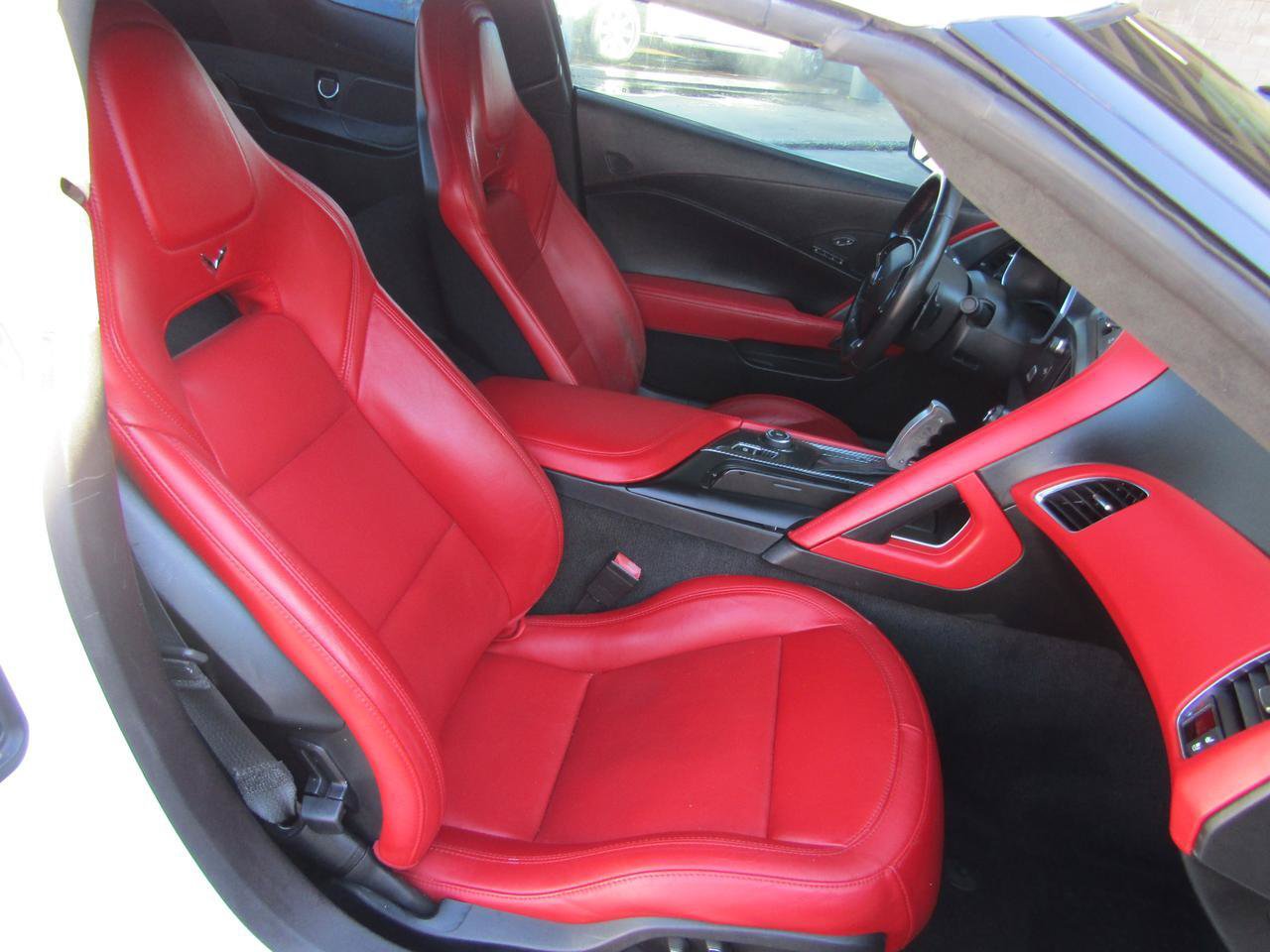 Used 2016 Chevrolet Corvette Stingray Coupe w/ 3LT Preferred Equipment Group RWD image 13