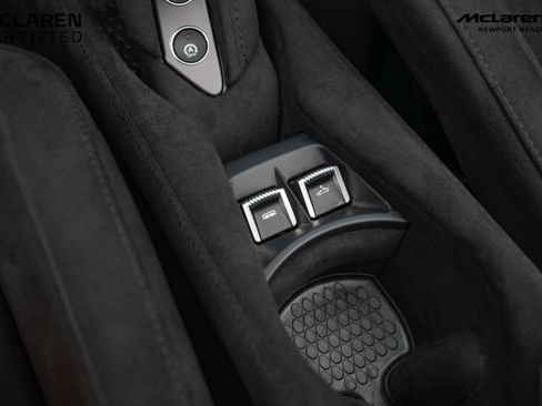 Used 2024 McLaren 750S Base image 34