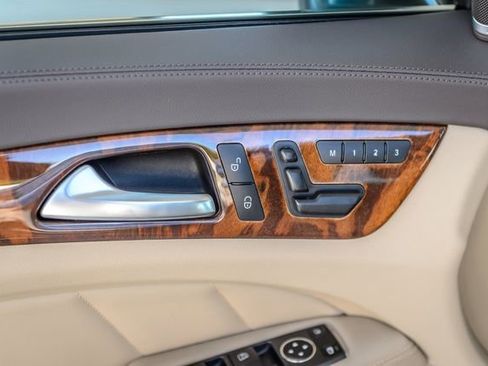 Used 2014 Mercedes-Benz CLS 550 4MATIC image 49