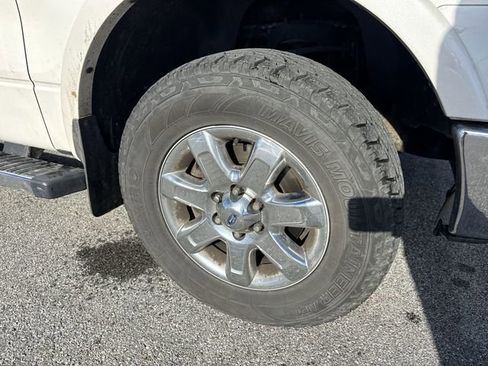 Used 2013 Ford F150 Lariat w/ Lariat Chrome Pkg image 39