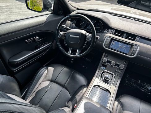 Used 2018 Land Rover Range Rover Evoque SE Premium AWD/4WD image 31