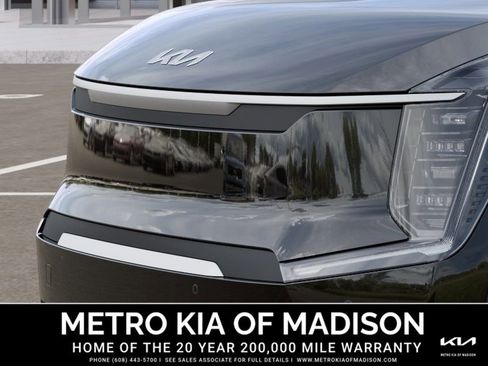 New 2026 Kia EV9 Wind image 12