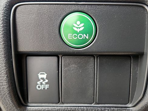 Used 2016 Honda Accord LX image 24