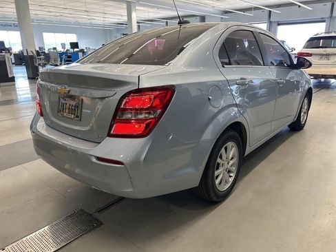 Used 2017 Chevrolet Sonic LT FWD image 3