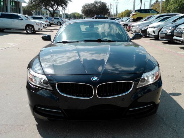 Used 2015 BMW Z4 sDrive28i RWD image 17
