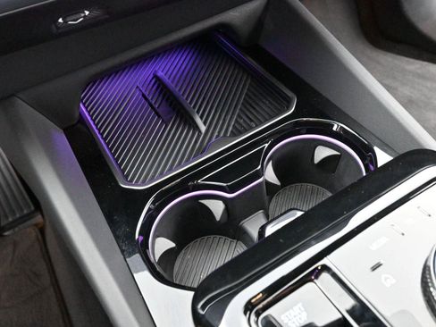 Used 2024 BMW i5 eDrive40i w/ M Sport Package image 26