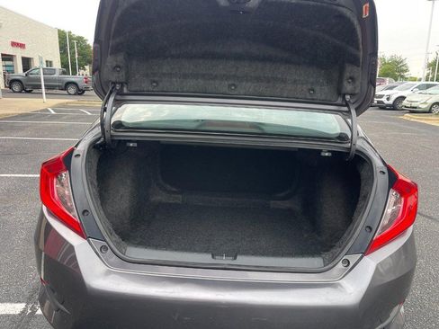 Used 2016 Honda Civic EX image 10