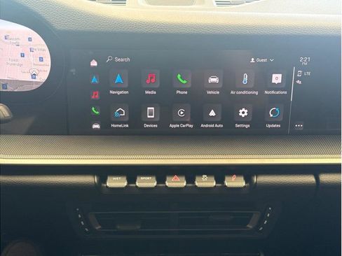 Used 2024 Porsche 911 Targa 4S w/ Premium Package image 12