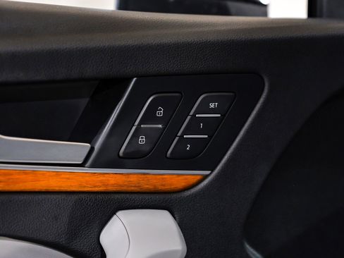 Used 2023 Audi Q5 2.0T Premium Plus image 47