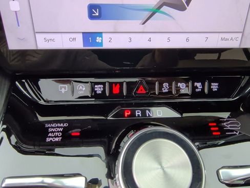 New 2026 Jeep Grand Wagoneer Summit image 37