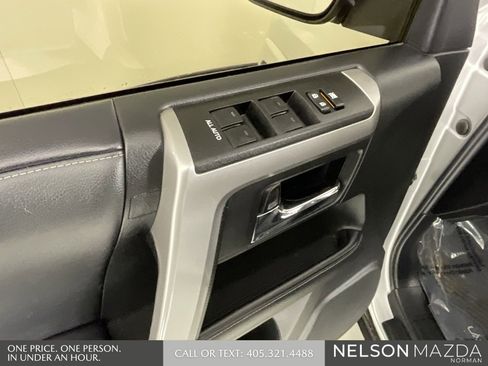 Used 2021 Toyota 4Runner SR5 image 18