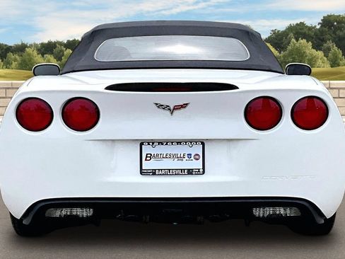 Used 2013 Chevrolet Corvette Convertible w/ 3LT Preferred Equipment Group RWD image 4