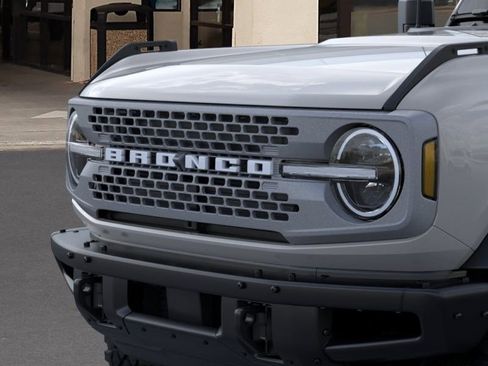 New 2026 Ford Bronco Badlands image 19