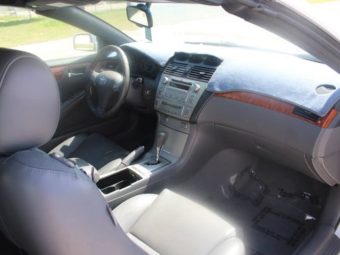 Used 2007 Toyota Solara SLE FWD image 22