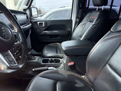 Used 2021 Jeep Gladiator Mojave image 10