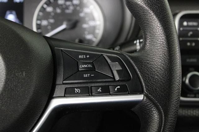 Certified 2020 Nissan Kicks SV FWD image 26
