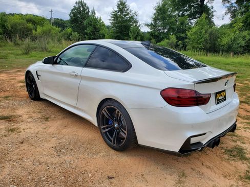 Used 2015 BMW M4 Coupe RWD image 4