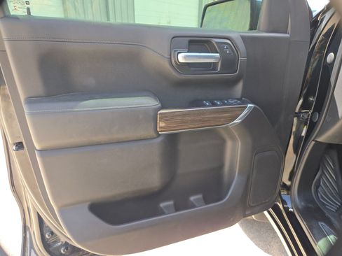 Certified 2020 Chevrolet Silverado 1500 LT w/ Texas Edition AWD/4WD image 12