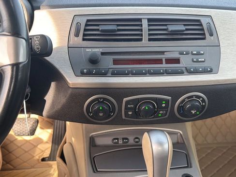 Used 2004 BMW Z4 3.0i image 54