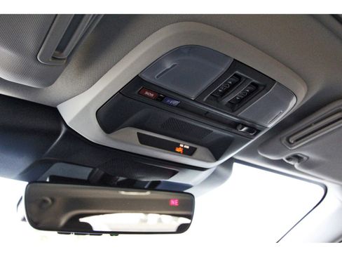 New 2026 Subaru Crosstrek 2.0i Premium image 18