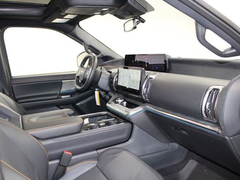 New 2026 Ford Expedition Tremor image 31