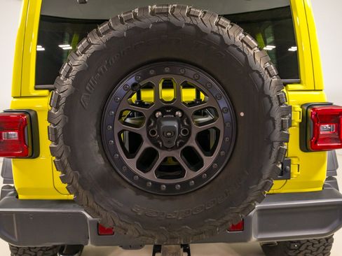 Used 2022 Jeep Wrangler Unlimited Sport image 16