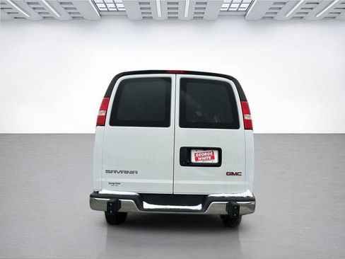Used 2024 GMC Savana 2500 w/ Driver Convenience Package RWD image 5