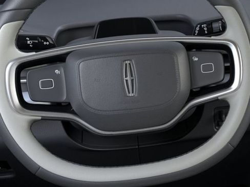 New 2026 Lincoln Navigator L Premier image 12