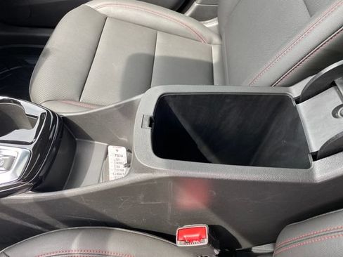 Used 2024 Chevrolet Trax RS w/ Sunroof Package FWD image 14