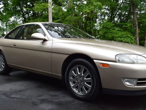Used 1993 Lexus SC 400 Coupe image 10