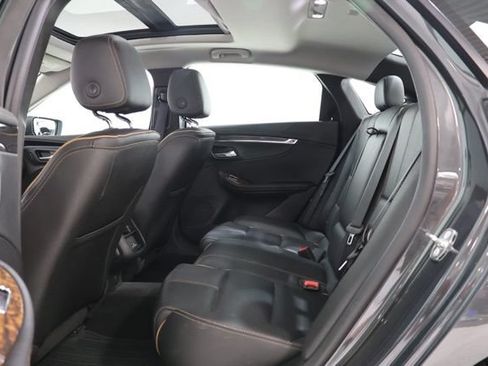 Used 2015 Chevrolet Impala LTZ FWD image 30