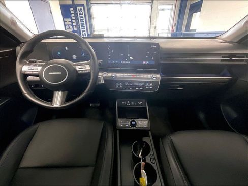 Used 2024 Hyundai Kona Limited FWD image 20