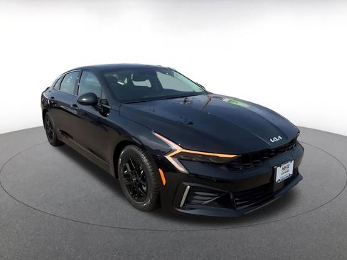 Used 2025 Kia K5 LXS image 3