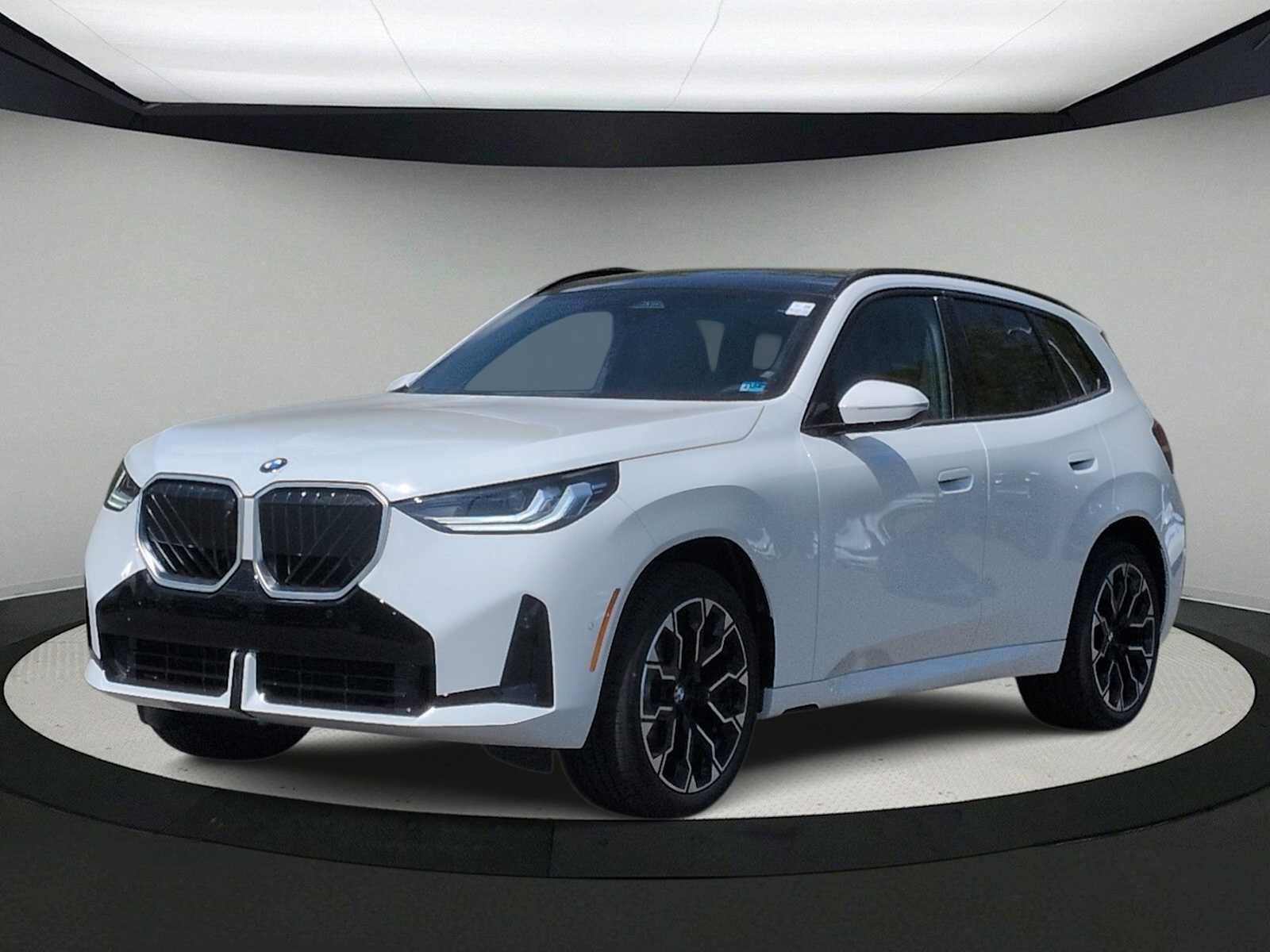 Used 2026 BMW X3 xDrive30i w/ Premium Package AWD/4WD image 4