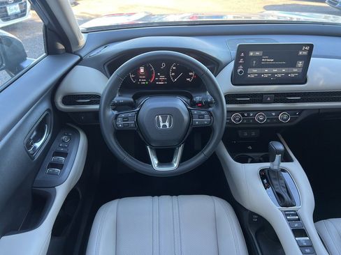 Certified 2026 Honda HR-V EX-L image 19