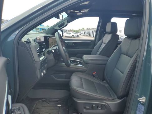 Used 2026 Chevrolet Tahoe RST w/ Comfort Package RWD image 20
