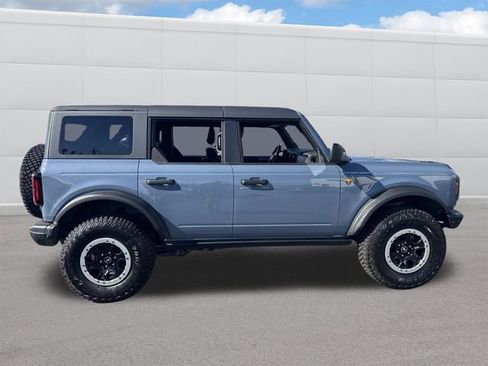 Used 2024 Ford Bronco Badlands w/ Sasquatch Package AWD/4WD image 8